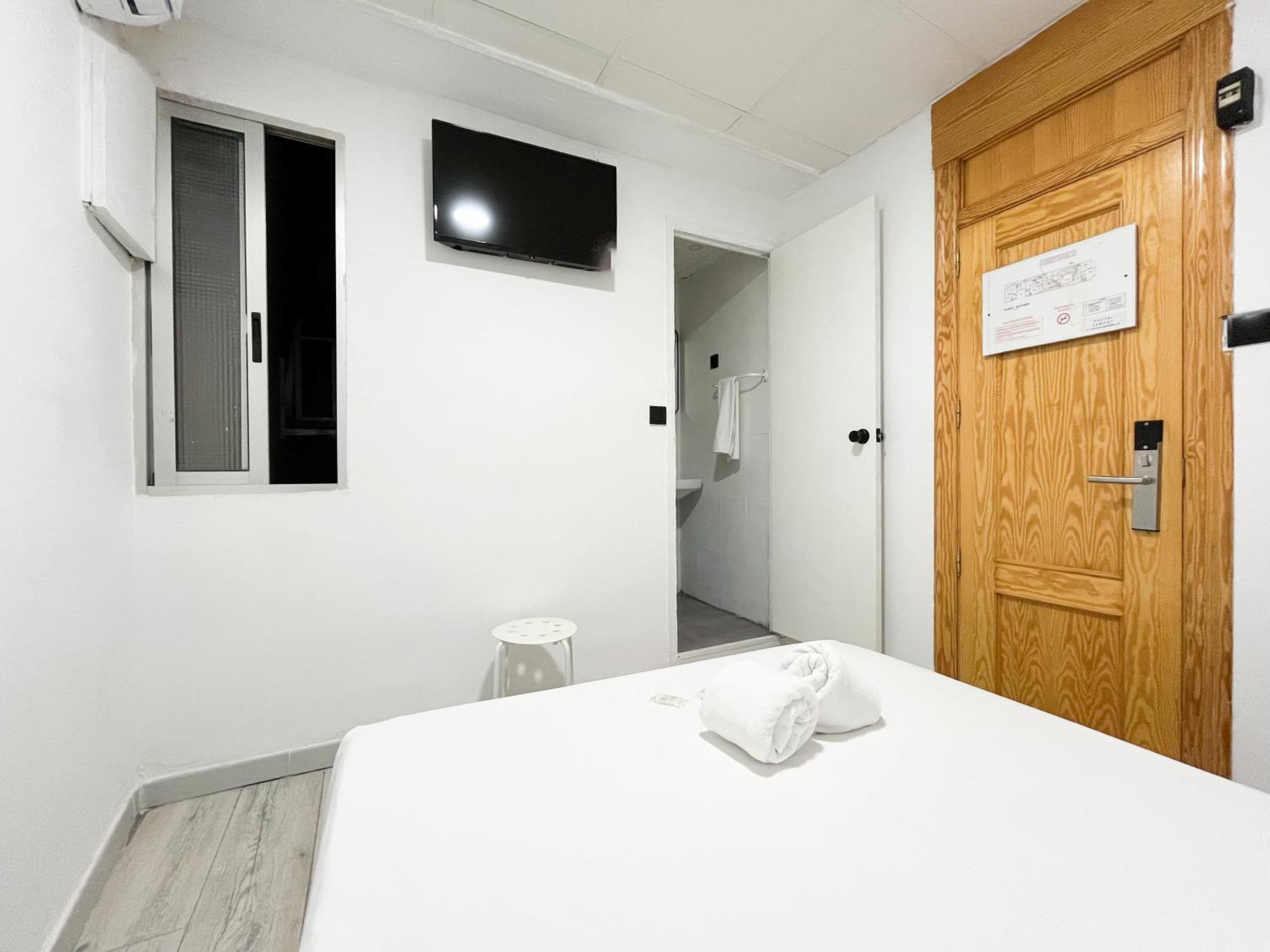 Sleep&Go Hotel Alicante Exterior photo