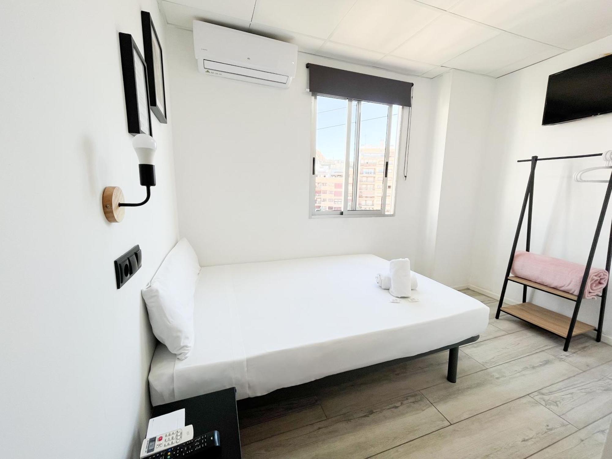 Sleep&Go Hotel Alicante Exterior photo